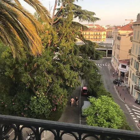 شقة Plein Centre Et Ensoleille Avec Parking Securise كان
