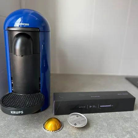 Plein Centre Et Ensoleillé Avec Parking Sécurisé Apartamento Cannes